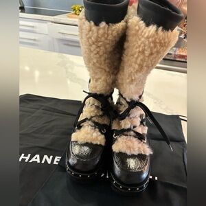 NIB CHANEL 19K Black & Beige Shearling Crackled Sheepskin High Boots
